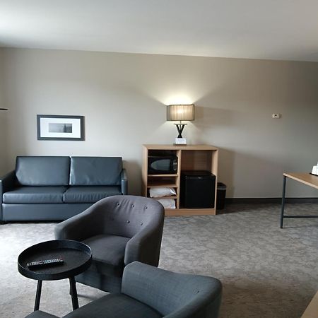 Hotel Super 8 By Wyndham St-Jerome Saint-Jerome Exterior foto